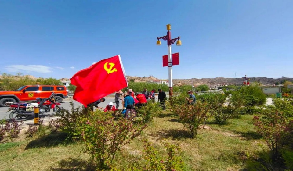 肃南县祁丰藏族乡学习贯彻省第十四次党代会精神 凝聚力量真抓实干