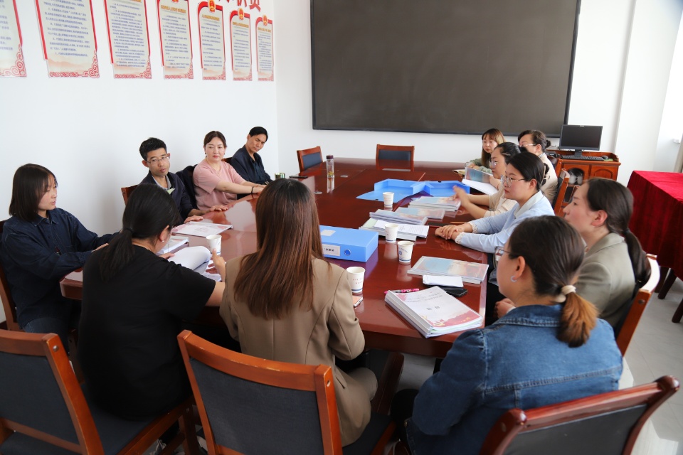 肃南县红湾寺镇纪委：“民意风向标”促干部作风大转变